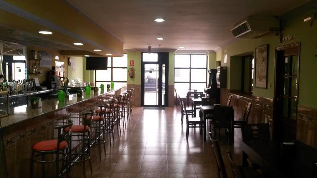 Hostal Restaurante el Paraíso Don Benito Exterior foto